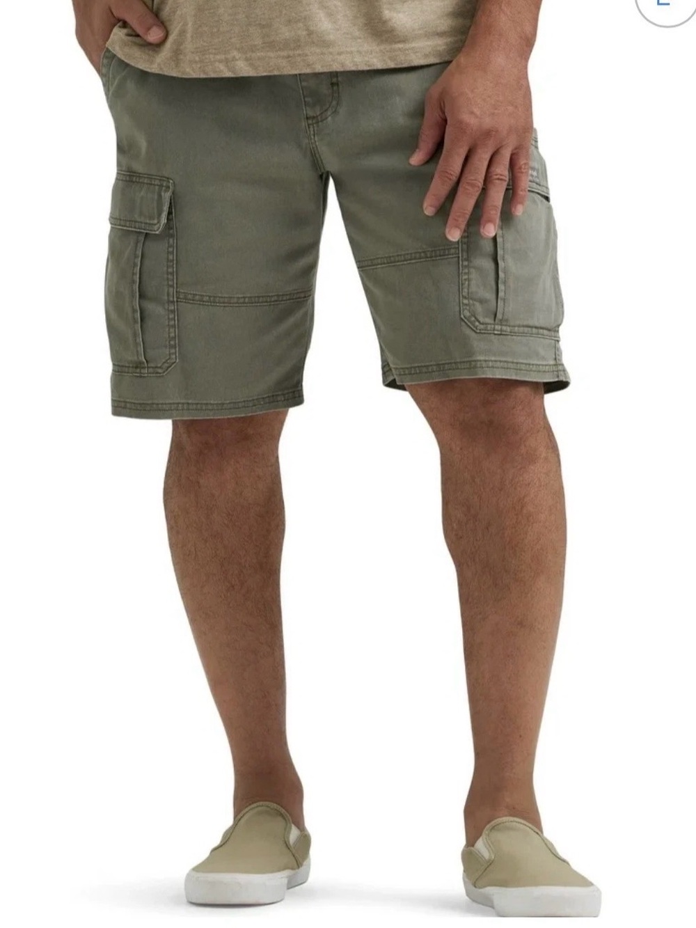 Men's Wrangler Cargo Shorts w/ Stretch Relaxed Fit Green Tech Pocket Size 34 NWT